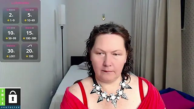 Snapshot of milf_hornys chatting on 10.13.25 milf hornys online show from 10.13.25