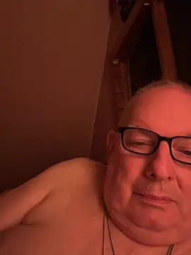 CharlieWeaver22 online show from 07.21.26