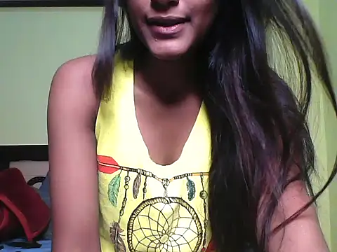 Snapshot of mickle_james chatting on 09.24.25 mickle james online show from 09.24.25