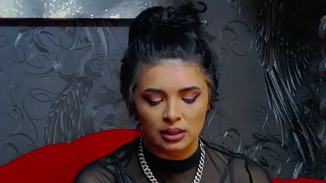 DevashaQueenX online show from 06.27.26