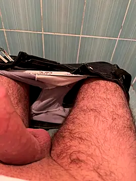 Cruel00 online show from 11.12.25