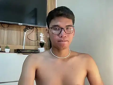 Snapshot of Euricka_Carter chatting on 10.22.25 Euricka Carter online show from 10.22.25