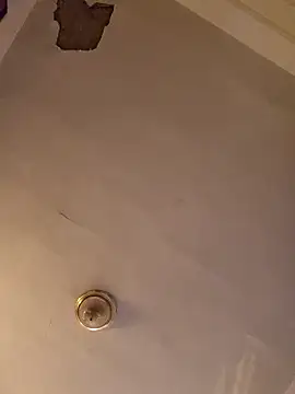 Snapshot of NY-DuDu chatting on 12.22.25 NY-DuDu online show from 12.22.25