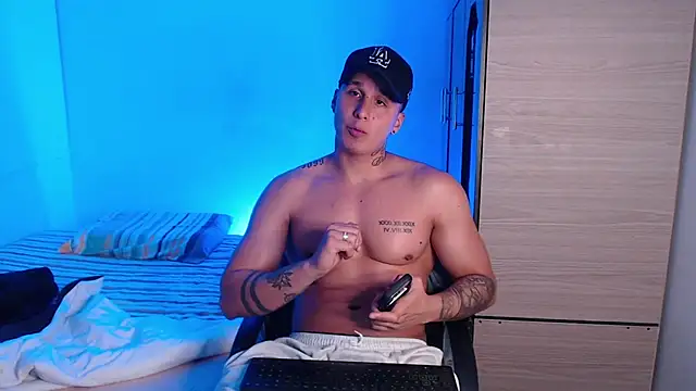 valentinosex1 online show from 07.28.26