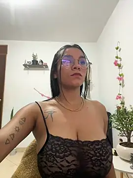 Zendaya11 online show from 11.12.25