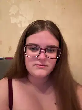 Snapshot of CurvyPaar2 chatting on 02.28.26 CurvyPaar2 online show from 02.28.26