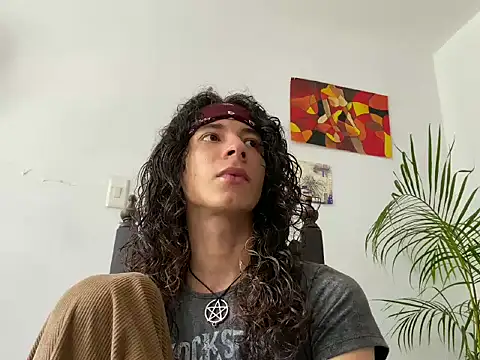 camille delrey online show from 11.07.25