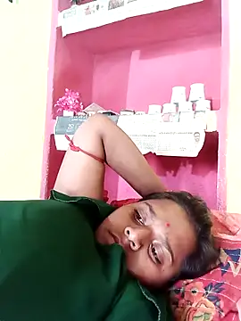 Hot crety online show from 04.15.26