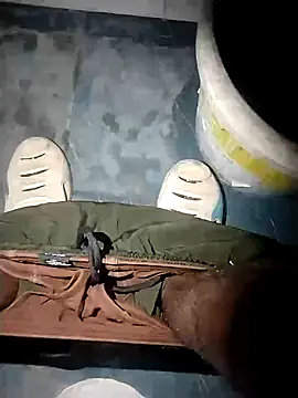 Snapshot of Wet_BunnyFun chatting on 11.02.25 Wet BunnyFun online show from 11.02.25