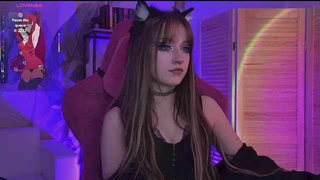 Snapshot of LiliLuna chatting on 03.27.26 LiliLuna online show from 03.27.26