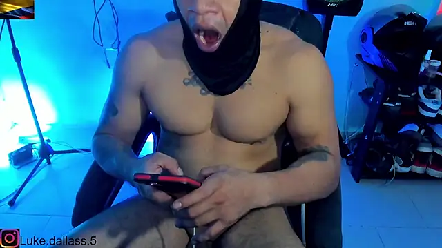 Snapshot of zeus_7777 chatting on 01.18.26 zeus 7777 online show from 01.18.26