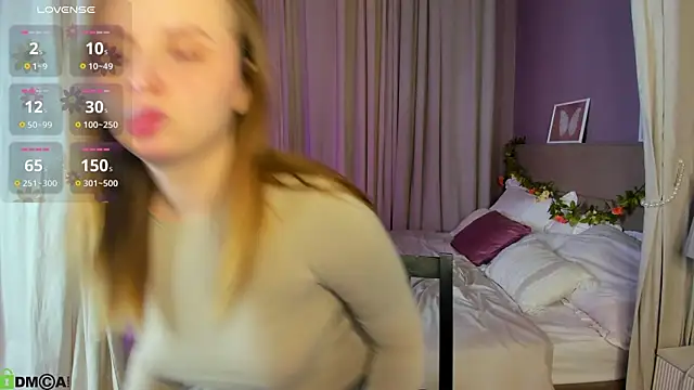 Rina Panic online show from 04.28.26