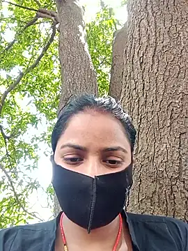 Snapshot of kajalbhabhi44 chatting on 05.13.26 kajalbhabhi44 online show from 05.13.26