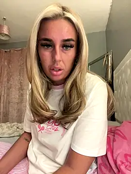 EllieMaeBaby online show from 11.26.25