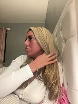 EllieMaeBaby online show from 01.08.26