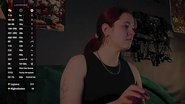 Snapshot of the_high_priestess chatting on 06.17.26 the high priestess online show from 06.17.26