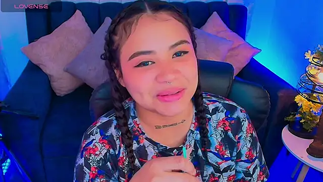 Snapshot of nicemiiaa7_ chatting on 09.26.25 nicemiiaa7 online show from 09.26.25