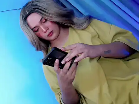 Snapshot of Sweet_angelinax chatting on 05.15.26 Sweet angelinax online show from 05.15.26