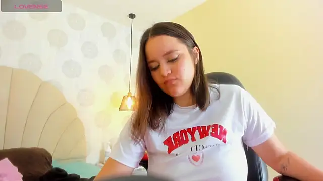 GIANAMILLER6 online show from 02.10.26