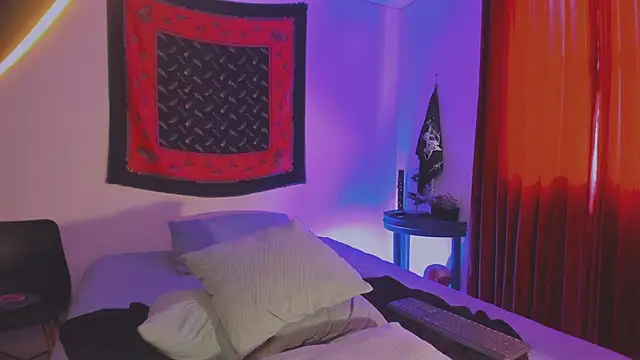 Snapshot of Polo_keller chatting on 09.08.25 Polo keller online show from 09.08.25