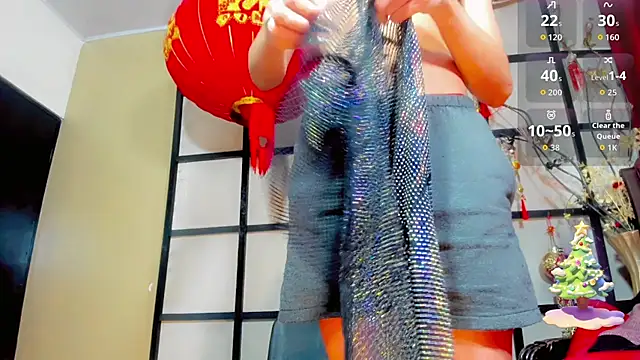 Madison Mujica online show from 12.01.25