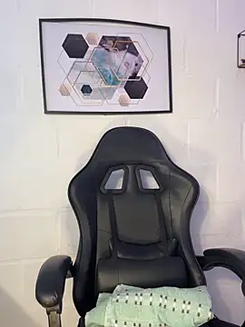 Alyson Conner online show from 03.06.26