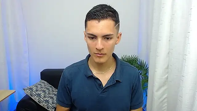 Matiius18 online show from 10.08.25