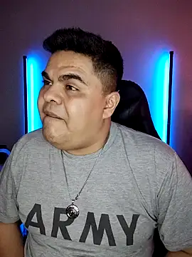 Snapshot of perversus12 chatting on 02.23.26 perversus12 online show from 02.23.26