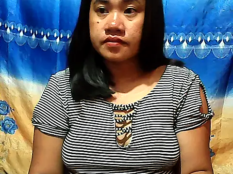 Snapshot of Sprinkler05 chatting on 10.01.25 Sprinkler05 online show from 10.01.25