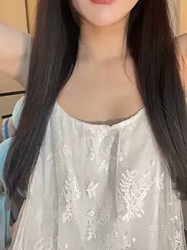 Dior baby online show from 02.27.26