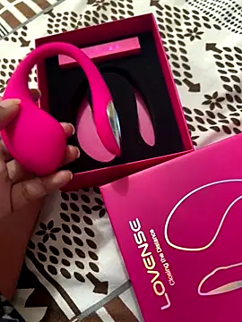 Snapshot of Neha18 chatting on 09.15.25 Neha18 online show from 09.15.25