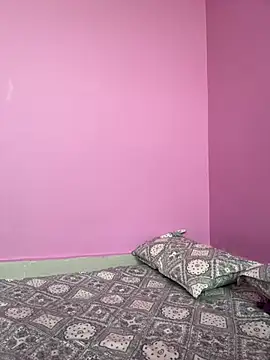 Snapshot of Neha18 chatting on 10.11.25 Neha18 online show from 10.11.25