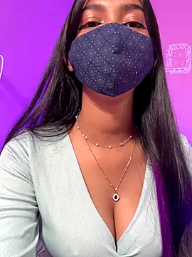 Snapshot of Neha18 chatting on 11.04.25 Neha18 online show from 11.04.25