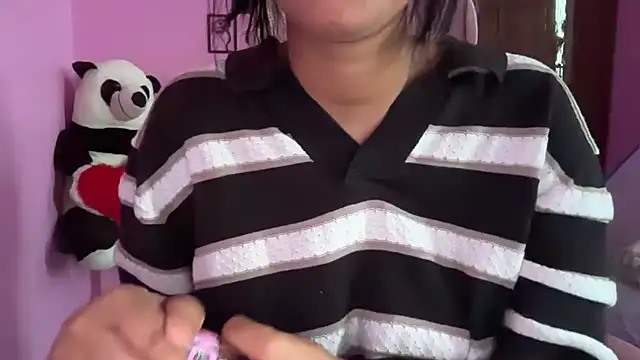 Snapshot of Neha18 chatting on 03.29.26 Neha18 online show from 03.29.26