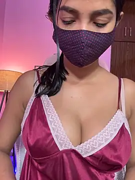 Snapshot of Neha18 chatting on 05.09.26 Neha18 online show from 05.09.26