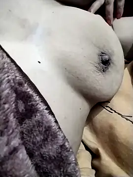 Snapshot of beena01 chatting on 01.07.26 beena01 online show from 01.07.26