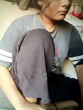 Snapshot of Hot_siiii chatting on 09.16.25 Hot siiii online show from 09.16.25