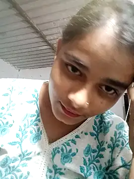 Snapshot of Hot_siiii chatting on 10.05.25 Hot siiii online show from 10.05.25