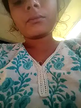 Snapshot of Hot_siiii chatting on 10.12.25 Hot siiii online show from 10.12.25