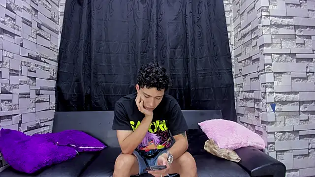 Crazy Cult Sex online show from 10.08.25