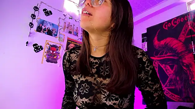 UchikyDoll online show from 02.17.26