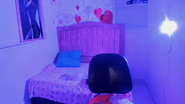 candela ruiz online show from 09.12.25