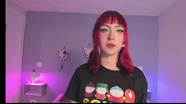 Snapshot of Zoe_Lynch_ chatting on 10.17.25 Zoe Lynch online show from 10.17.25