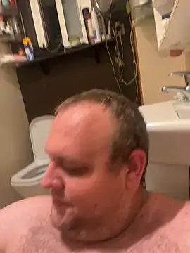 Snapshot of ArturoElPeque chatting on 09.26.25 ArturoElPeque online show from 09.26.25