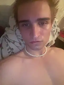 Snapshot of ChoiringMatchup chatting on 10.31.25 ChoiringMatchup online show from 10.31.25