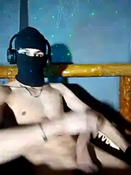 Snapshot of AnthonyDida chatting on 12.17.25 AnthonyDida online show from 12.17.25