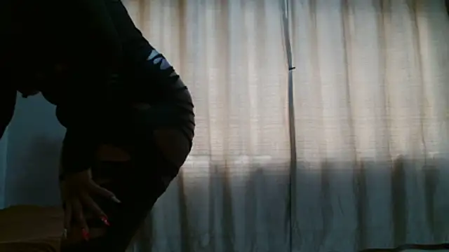 curvydarckcohocolate online show from 01.16.26