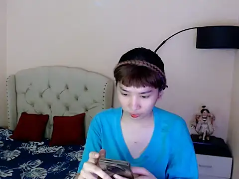 Snapshot of ShantalFoxxy_ chatting on 07.23.26 ShantalFoxxy online show from 07.23.26