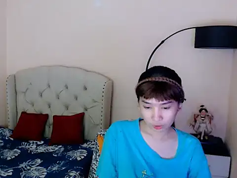 Snapshot of ShantalFoxxy_ chatting on 07.23.26 ShantalFoxxy online show from 07.23.26