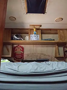 mike42088 online show from 04.22.26